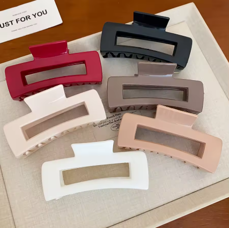 gumowa klamra do włosów